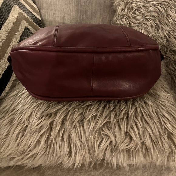 Lucky Brand Leather Shoulder Bag - Picture 7 of 16